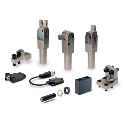 Pinces de serrages pneumatiques en acier nickelé : force de serrage élevée, faible consommation d'air comprimé et résistance à la corrosion.