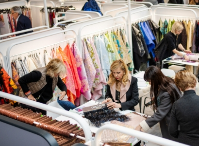 Make the most of your show experience with our curated visit itineraries
