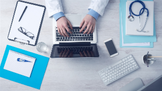 Quelle stratégie IA pour un établissement hospitalier ? Zoom sur les LLM