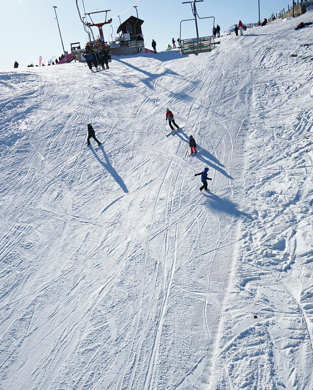 Top 8 des stations et sports de neige en Auvergne en 2026