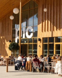 Le Pic inauguré à Clermont-Ferrand : 1000 coworkers déjà installés dans le plus grand espace de France