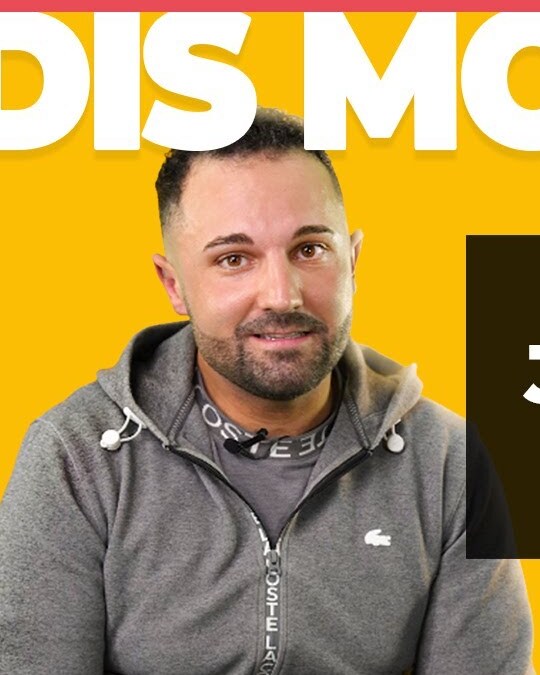 JE SUIS THANATOPRACTEUR : J'EMBELLIS LES DÉFUNTS !