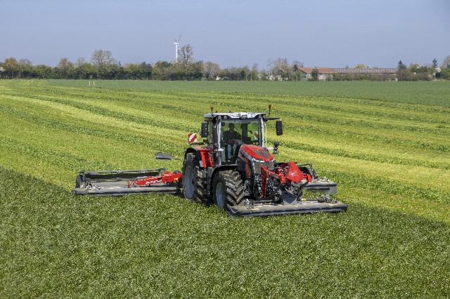 Tracteurs MF 8S Xtra 