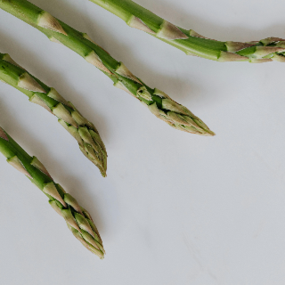 De la pointe à la tige : sublimer l’asperge