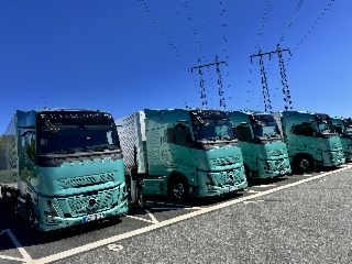 Les nouveaux Volvo FH Electric à l’essai chez TruckStop. 