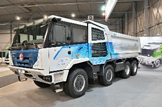 TATRA : L’ÉLECTRIQUE, L’HYDROGÈNE ET L’HYBRIDE… À LA SAUCE TCHÈQUE !