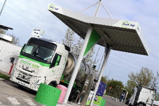 GNL : Volvo Trucks et Gaz’up valident la solution en conditions réelles !