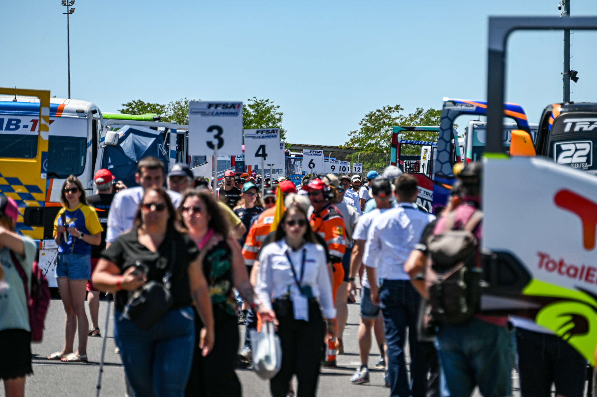 Le Championnat de France Camions FFSA à Magny-Cours