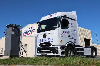 Un premier camion-école électrique pour former les conducteurs de demain