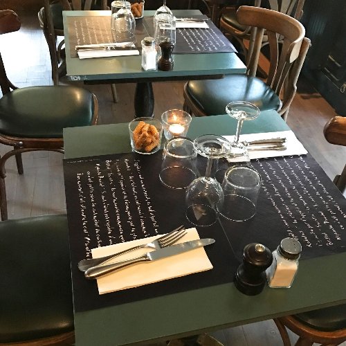 Sets de table papier Tiss lack