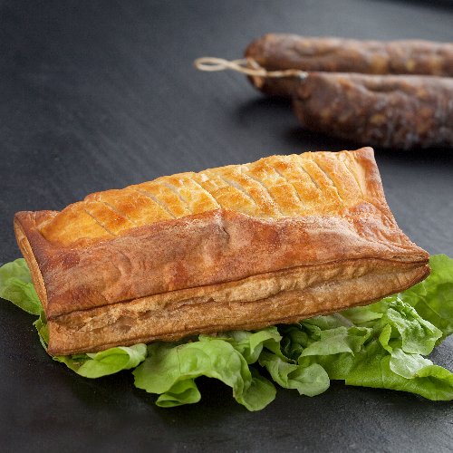 Feuilleté au Figatellu