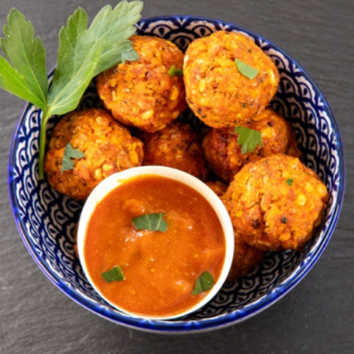 Boulettes BIO de lentilles corail, patate douce, oignon de saison