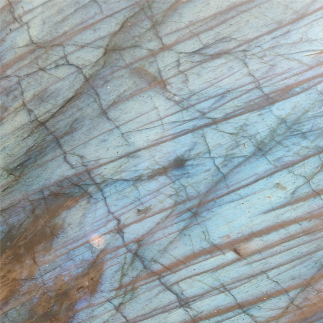 Formes libres en Labradorite 