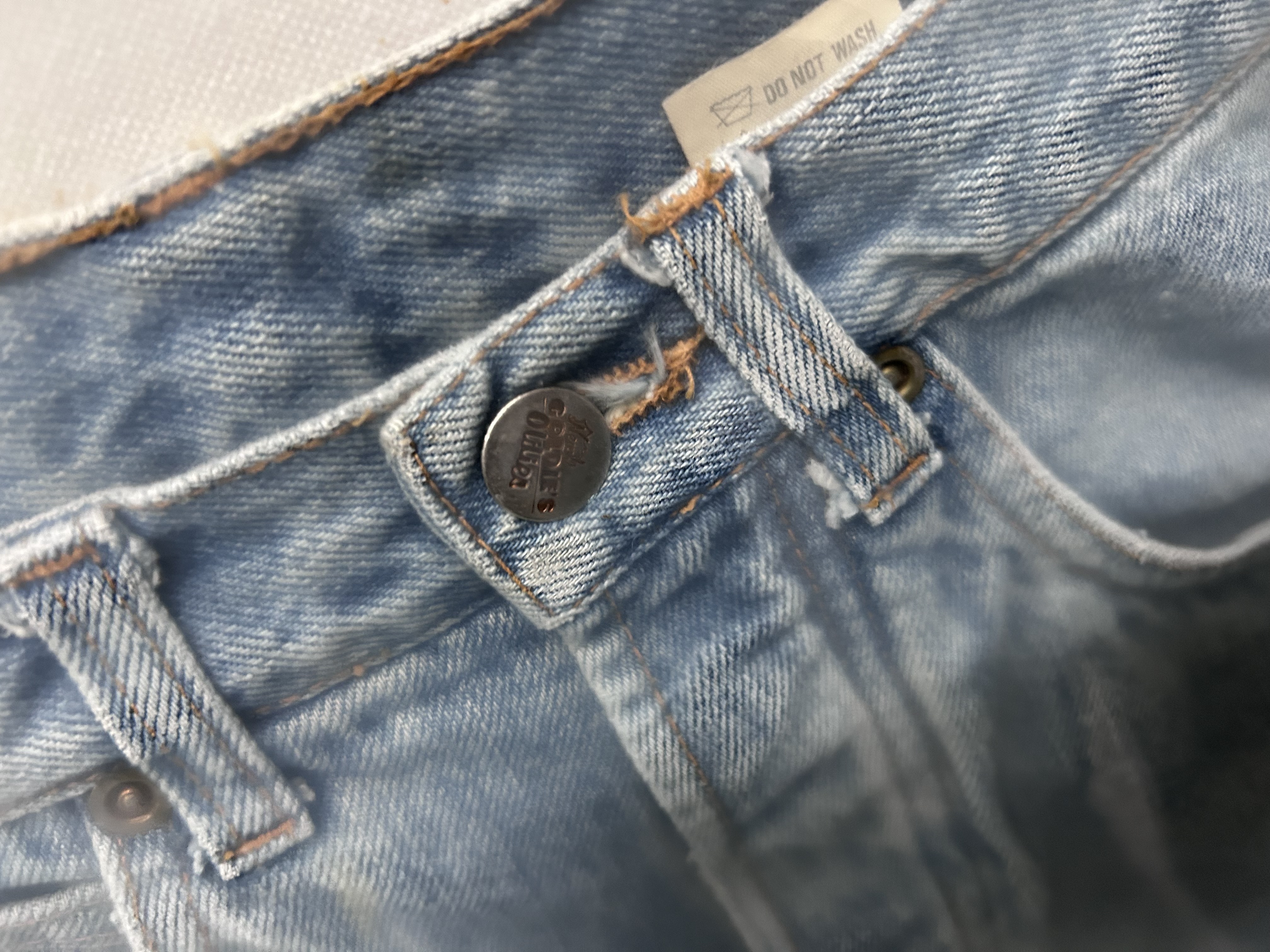 Le jean par Luigi Martelli