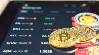 Crypto-actifs : moins d'exposition, plus de protection