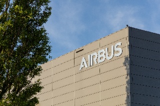 Cyberdéfense : Airbus s'installe pour un quart de siècle au cœur des réseaux militaires français