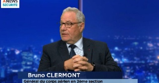 Guerre en Ukraine : risque d’escalade ? – Fenech Security Talk avec le général Clermont