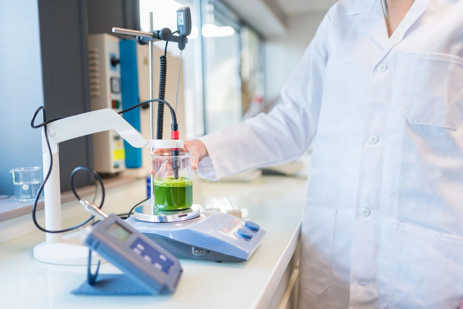 Jumeaux numériques : Yves Rocher accélère sa R&D cosmétique avec Dassault Systèmes