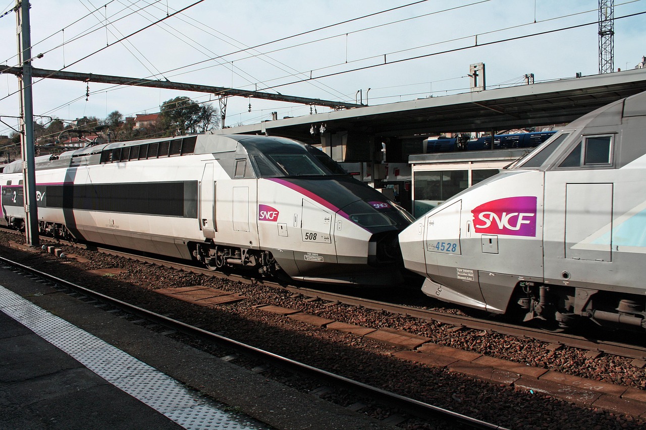 MODALF NG, un nouvel outil qui modélise l'infrastructure électrique de la SNCF