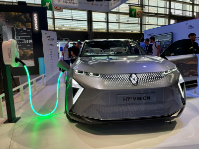 H1st vision : un véhicule interconnecté à son jumeau