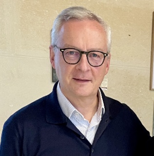 Bruno Le Maire : Digitalisation, IA, robotisation, les clés pour une industrie française souveraine