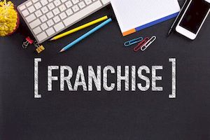 La franchise digitale : les opportunités dans un monde en ligne
