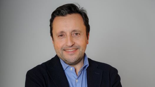 IA : "Nous allons vers un modèle de polyvalence et polycompétence" (Gino Balderacchi, Kingfisher)