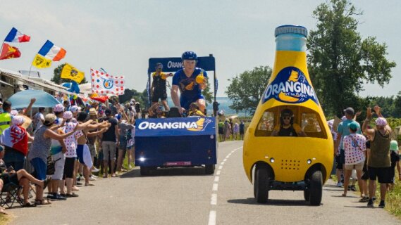 Orangina et le Tour de France, ça secoue ! 