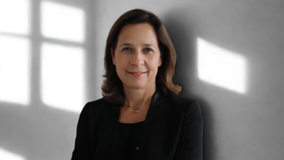 L’Oréal : « Le modèle de demain sera hybride, entre création traditionnelle et IA »