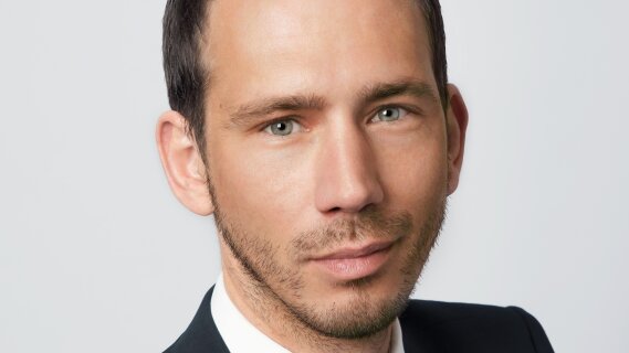 Romain Gras - LG Electronics "Nous organisons un événement XXL sur les Champs-Elysées"