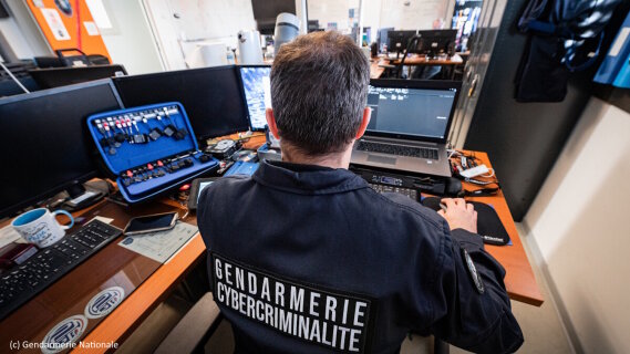 ComCyberMI : extension du domaine de la cyber-lutte