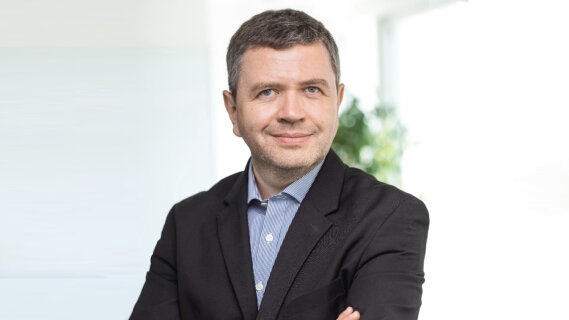 Lionel Lemoine (Adobe) : « l’IA ne peut pas nous dire quoi faire mais nous dit où regarder »