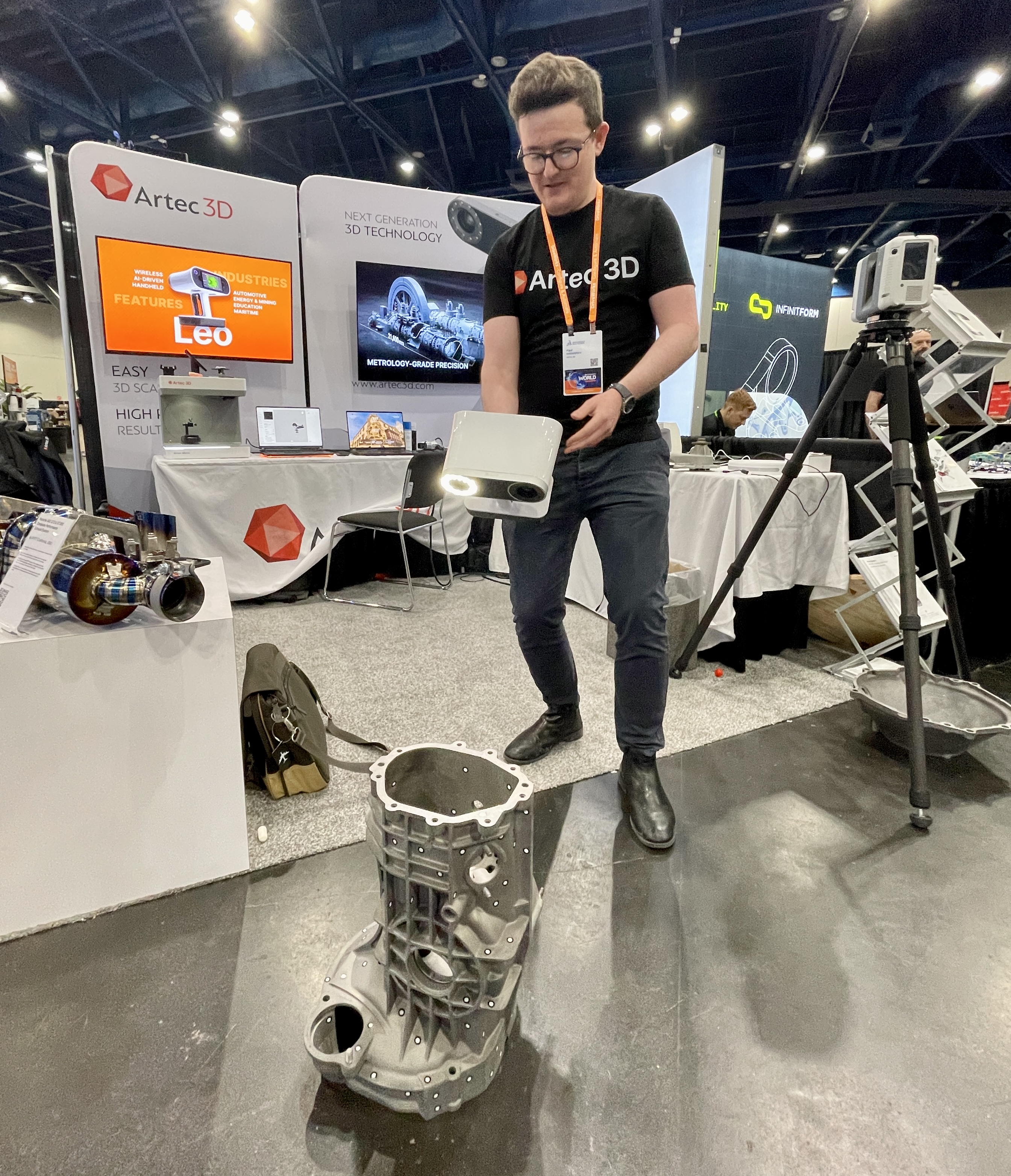 Twin+ jumeau numerique Artec3D 3DExperience world 2026 Digital Twin scan  Paul Hanaphy demo leo.jpg