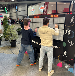 Innovantes Interactions » ou comment notre mur digital interactif est une animation originale pour accompagner tous vos événements.