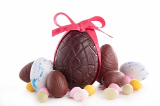 Pourquoi mange-t-on du chocolat à Pâques ? - Salon des Seniors