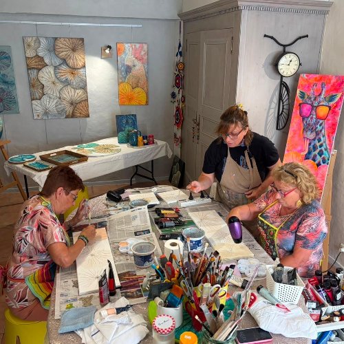 Ateliers peintures sur dentelle de Lotus