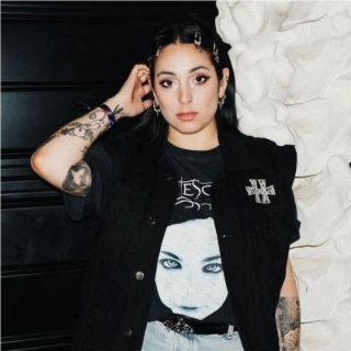 MADEMOISELLE SOSO