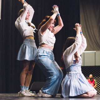 Concours de Chant & Danse
