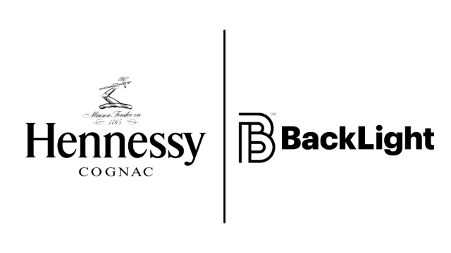 Blurring Lines with Mobilis by Hennessy