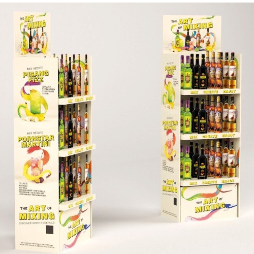 MIXED DISPLAY - PISANG PASSOA BRUGAL THE FAMOUS GROUSE