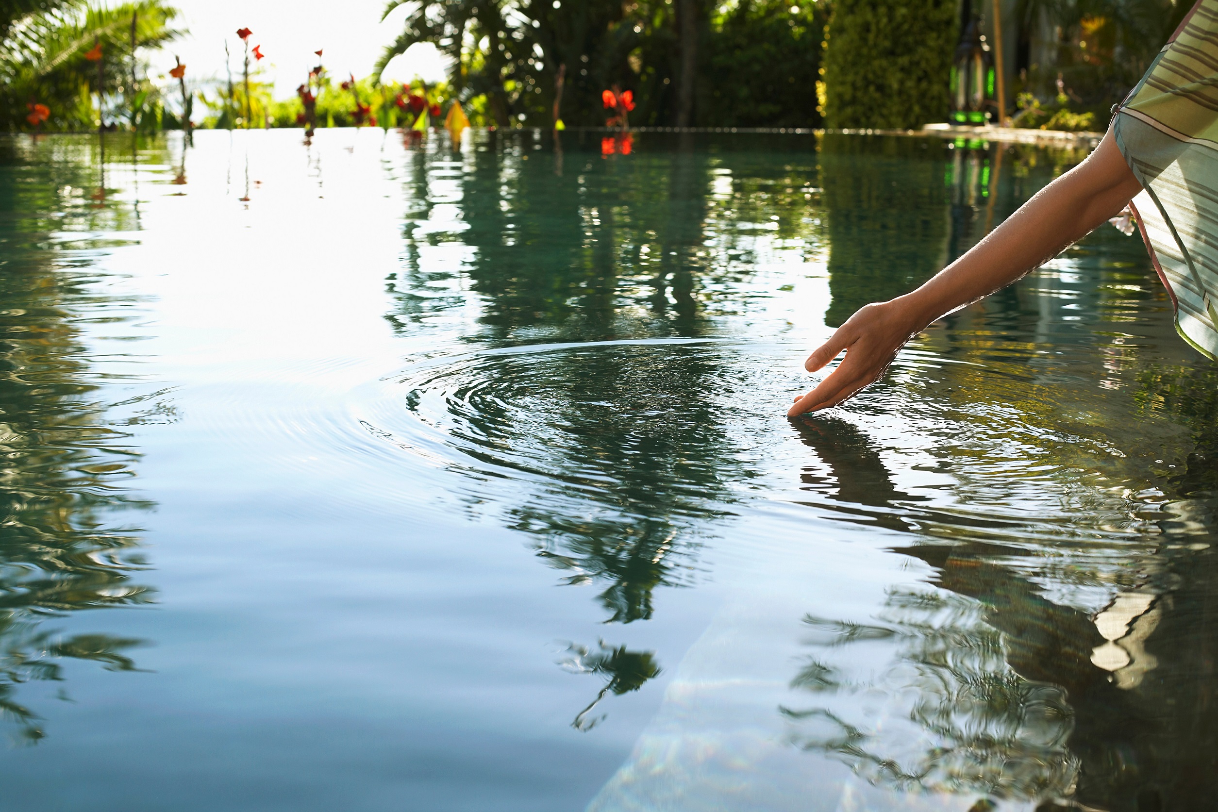 Piscine lagon : prix, avantages, inconvénients