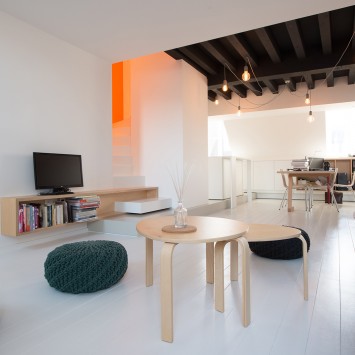 Appartement sous combles. Comment créer une cuisine ou un séjour ?