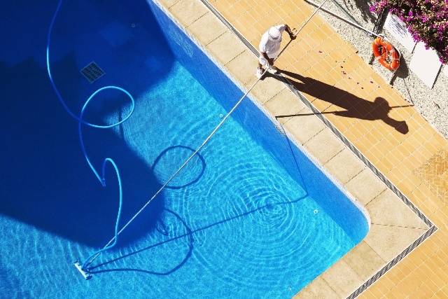 Comment entretenir une piscine ?